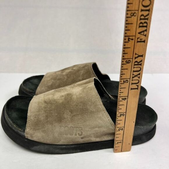 ROOTS Suede Sandals Women's US 9 EU 39 Brown Strap Slip-On - Picture 14 of 15